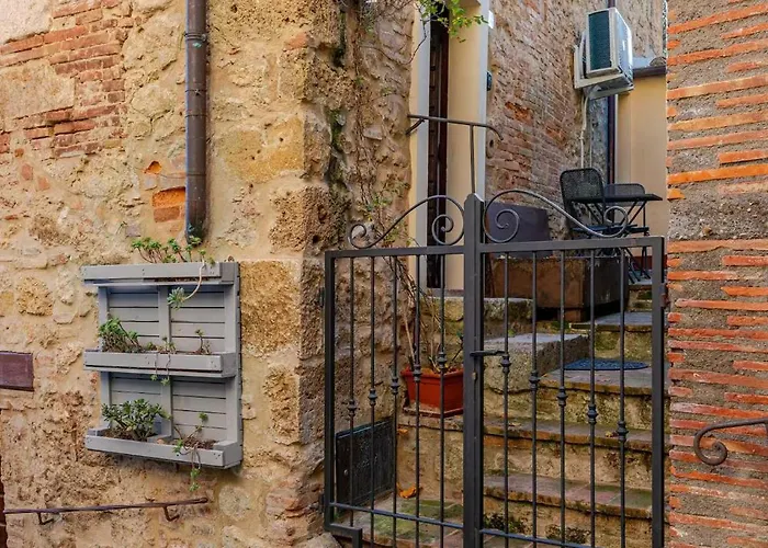 Apartamento Typical Tuscan In The Village Of *